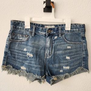 Free People Cut Off Denim Jean Shorts Size 28 Distressed 2 in inseam Frayed